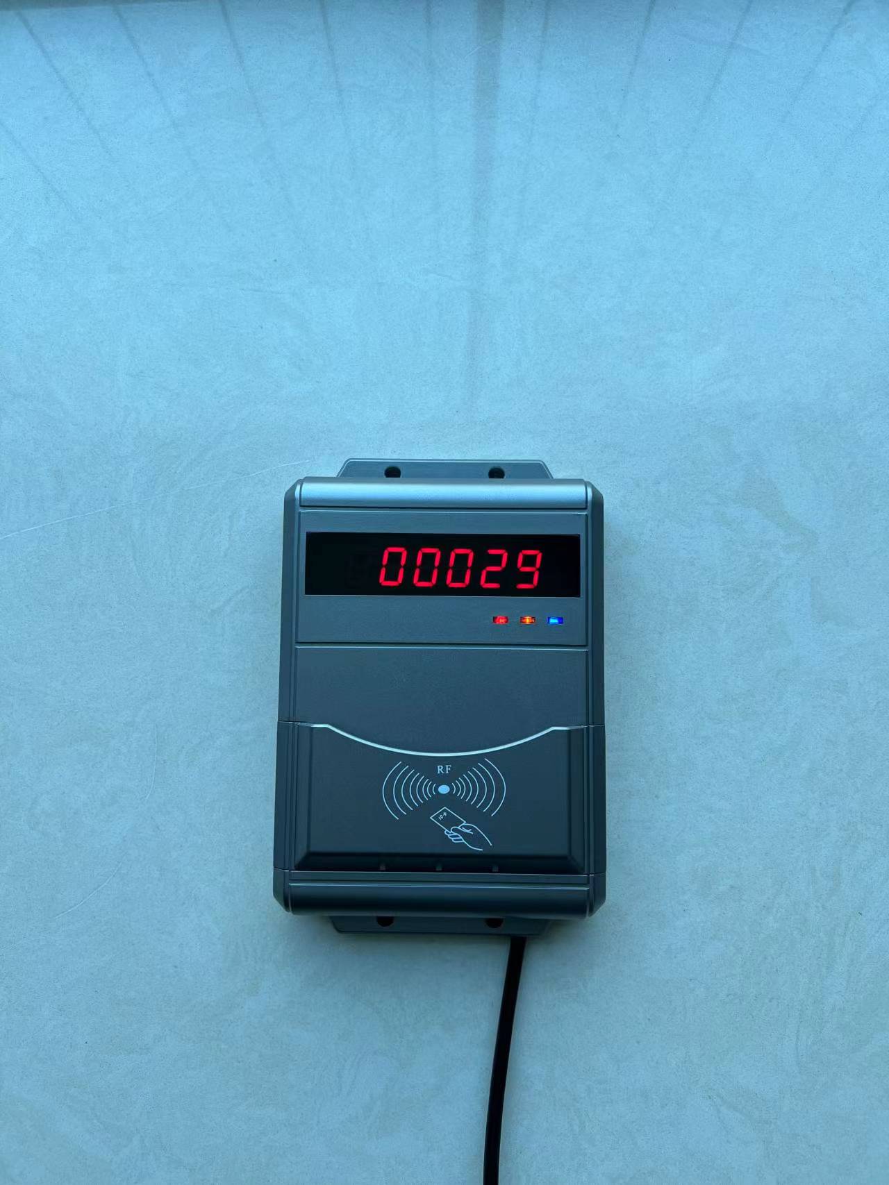 員工淋浴刷卡機(jī) IC卡洗浴控水系統(tǒng)IC卡澡堂控水器